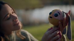 عکس قسمت 4 فصل 1 سریال الی گمشده