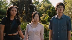 عکس قسمت 2 فصل 1 سریال مونارک: میراث هیولاها