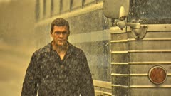 عکس قسمت 1 فصل 1 سریال ریچر