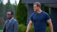 عکس قسمت 2 فصل 1 سریال ریچر