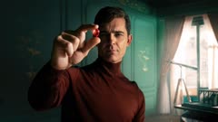 عکس قسمت 1 فصل 1 سریال برلین