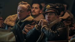 عکس قسمت 3 فصل 1 سریال اربابان آسمان