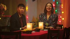 عکس قسمت 2 فصل 1 سریال غارت کردن