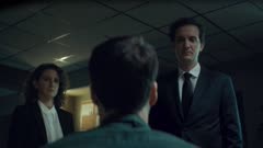 عکس قسمت 1 فصل 1 سریال ملاقات کننده ها