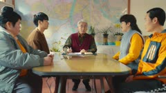 عکس قسمت 6 فصل 1 سریال ناگت مرغ