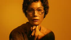 عکس قسمت 1 فصل 1 سریال کندی