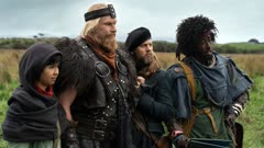 عکس قسمت 1 فصل 1 سریال سارقان زمان