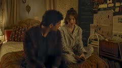 عکس قسمت 5 فصل 1 سریال راهنمای یک دختر خوب برای قتل