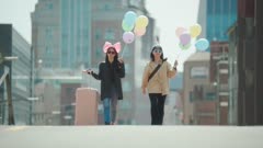 عکس قسمت 1 فصل 1 سریال در همسایگی عشق