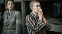 عکس قسمت 6 فصل 1 سریال خالکوب آشویتس