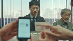 عکس قسمت 1 فصل 1 سریال کلاهبرداران توکیو