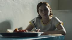 عکس قسمت 6 فصل 1 سریال حرفی نزن